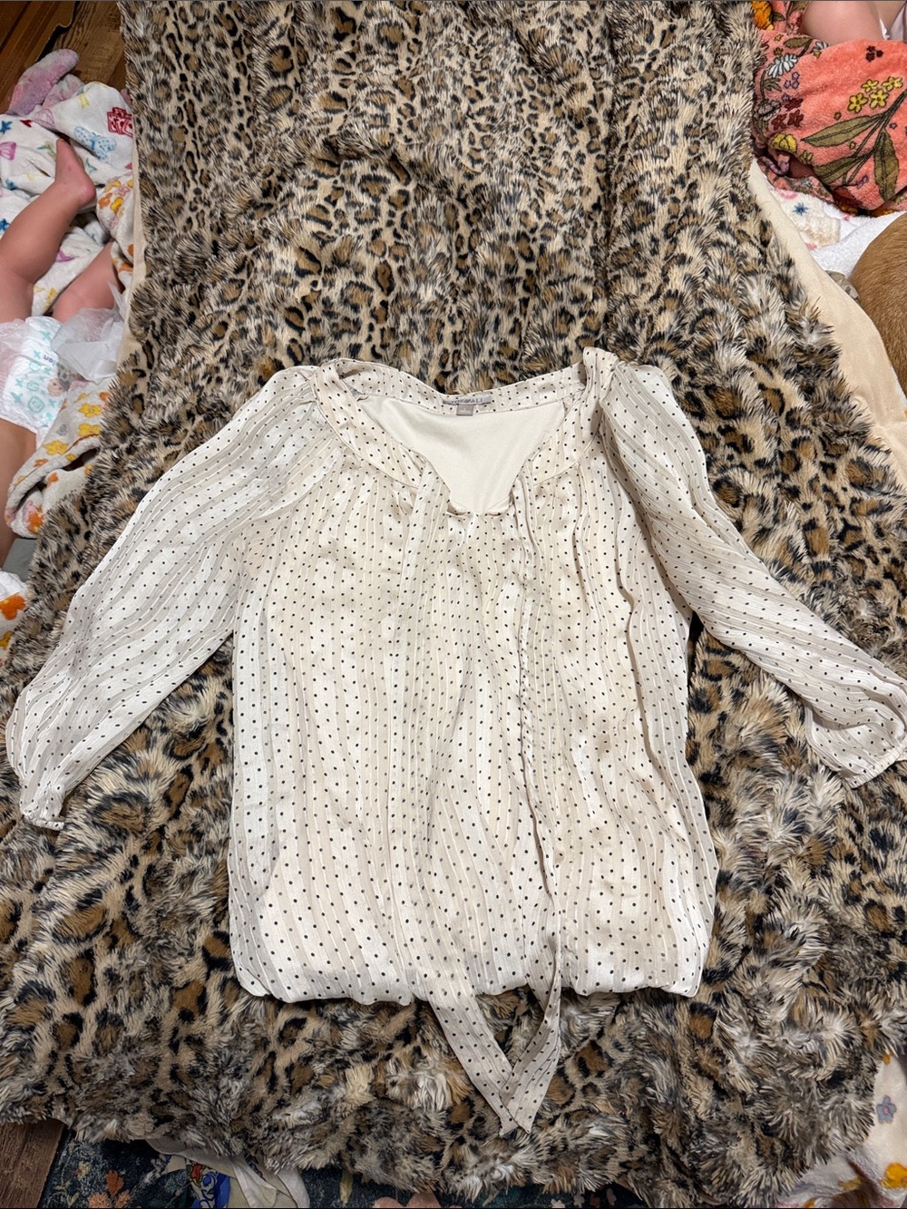 Roz & Ali Cream Blouson Dot-Print Peasant Top